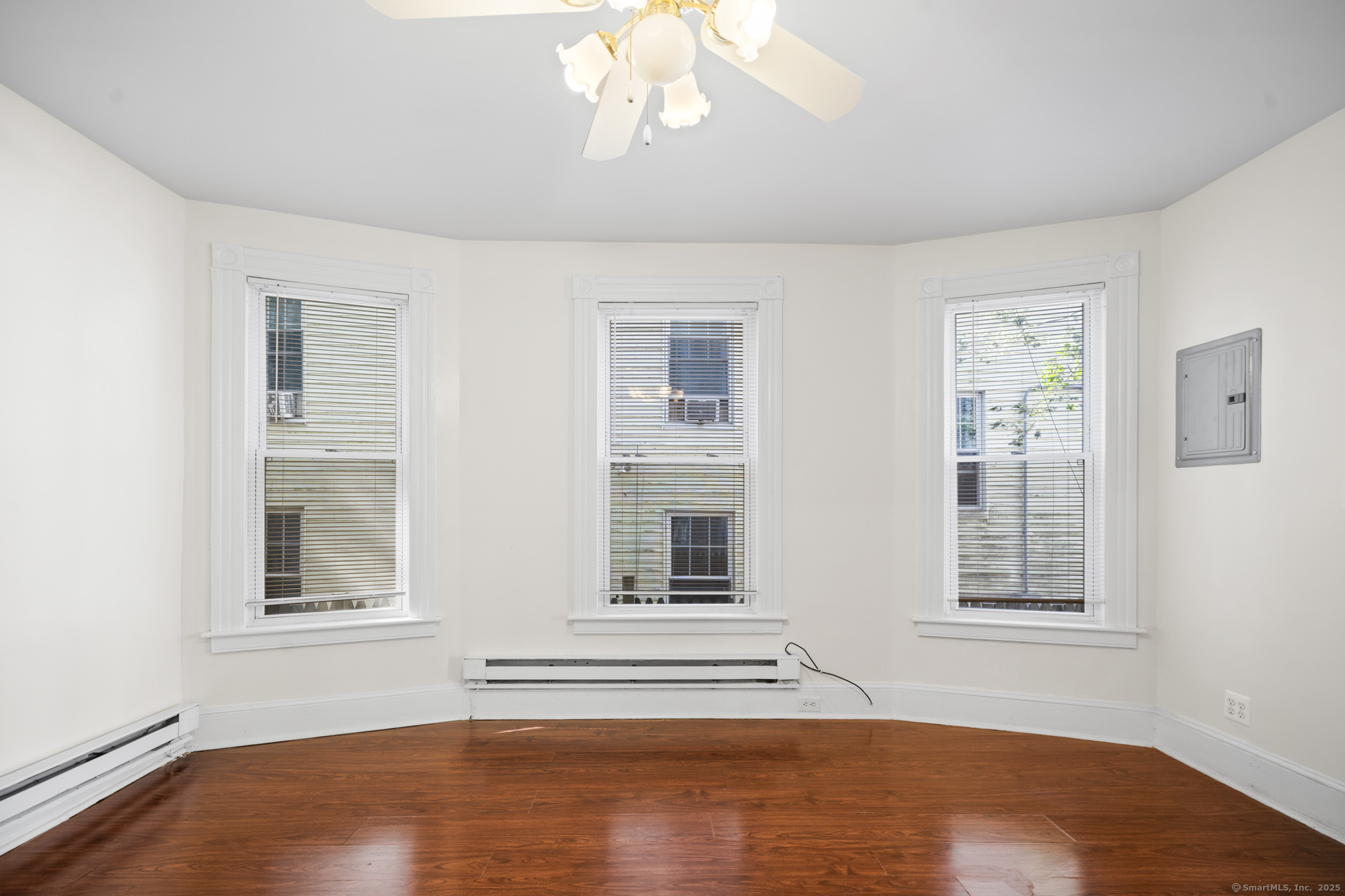 215 Woodlawn Terrace