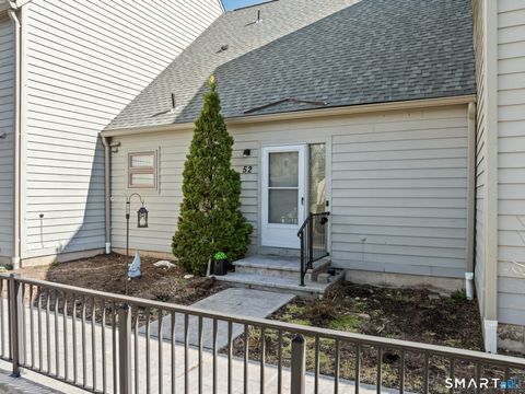 Photo of 52 Hallmark Hill Drive #52, Wallingford, CT 06492 (MLS # 24165232)