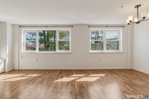 Tiny photo for 889 Farmington Avenue #3F, West Hartford, CT 06119 (MLS # 24164553)