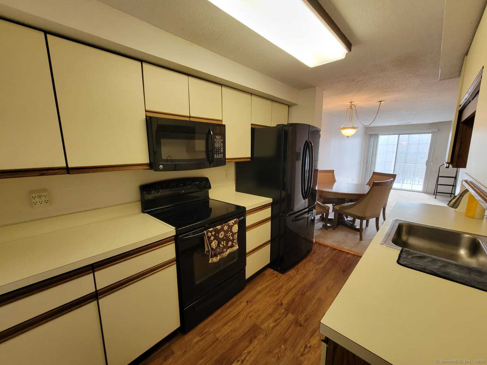 3221 E Main Street #C, Waterbury, Connecticut image 9