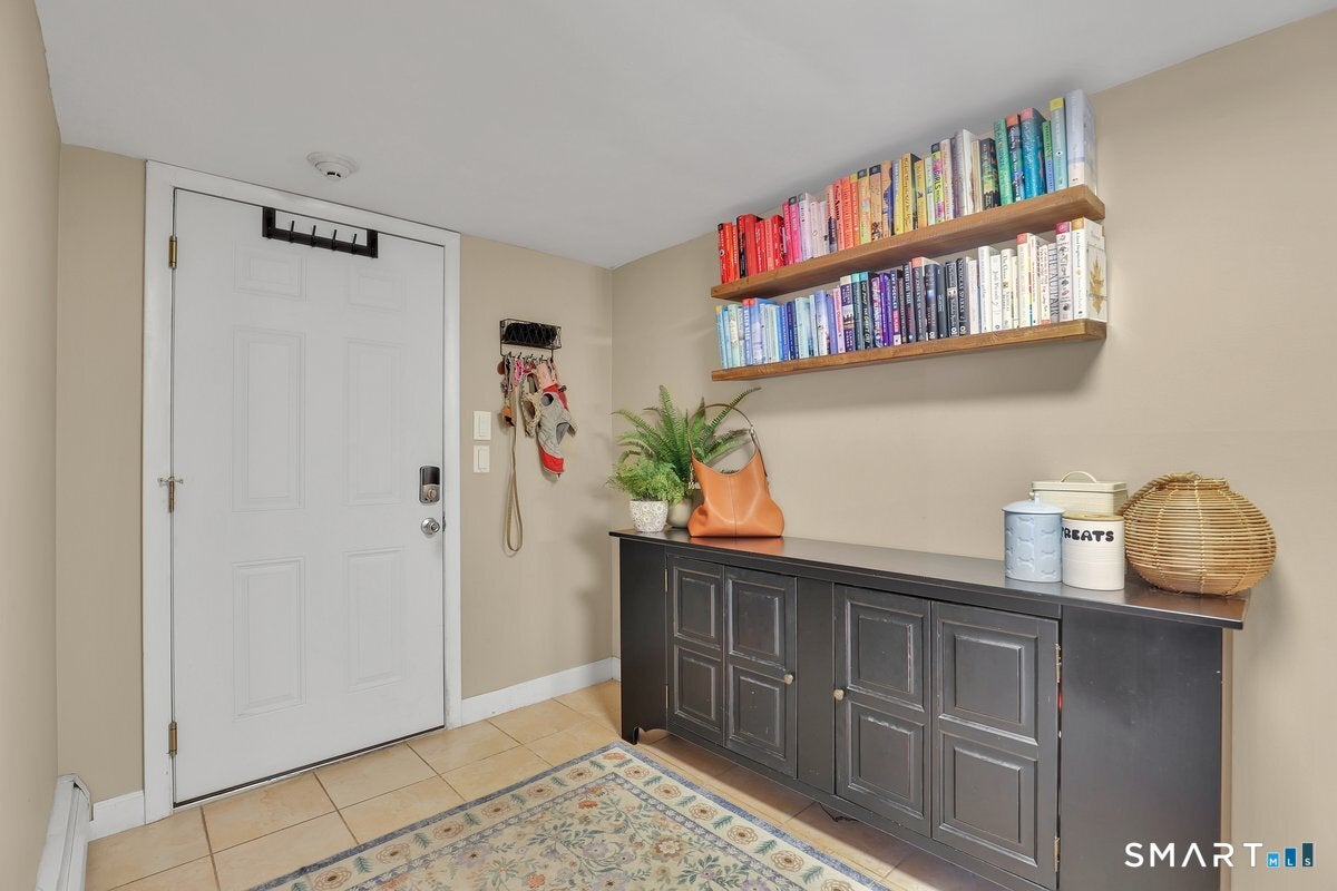 25 Amato Drive F