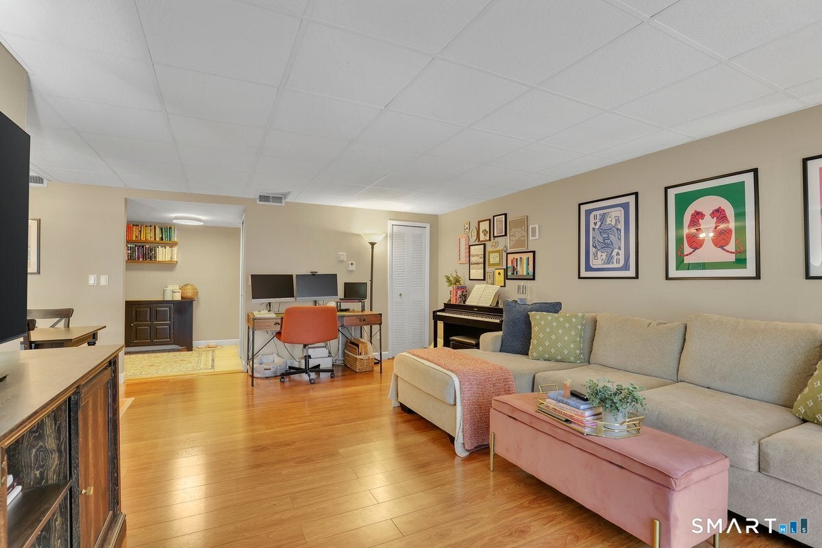 25 Amato Drive F