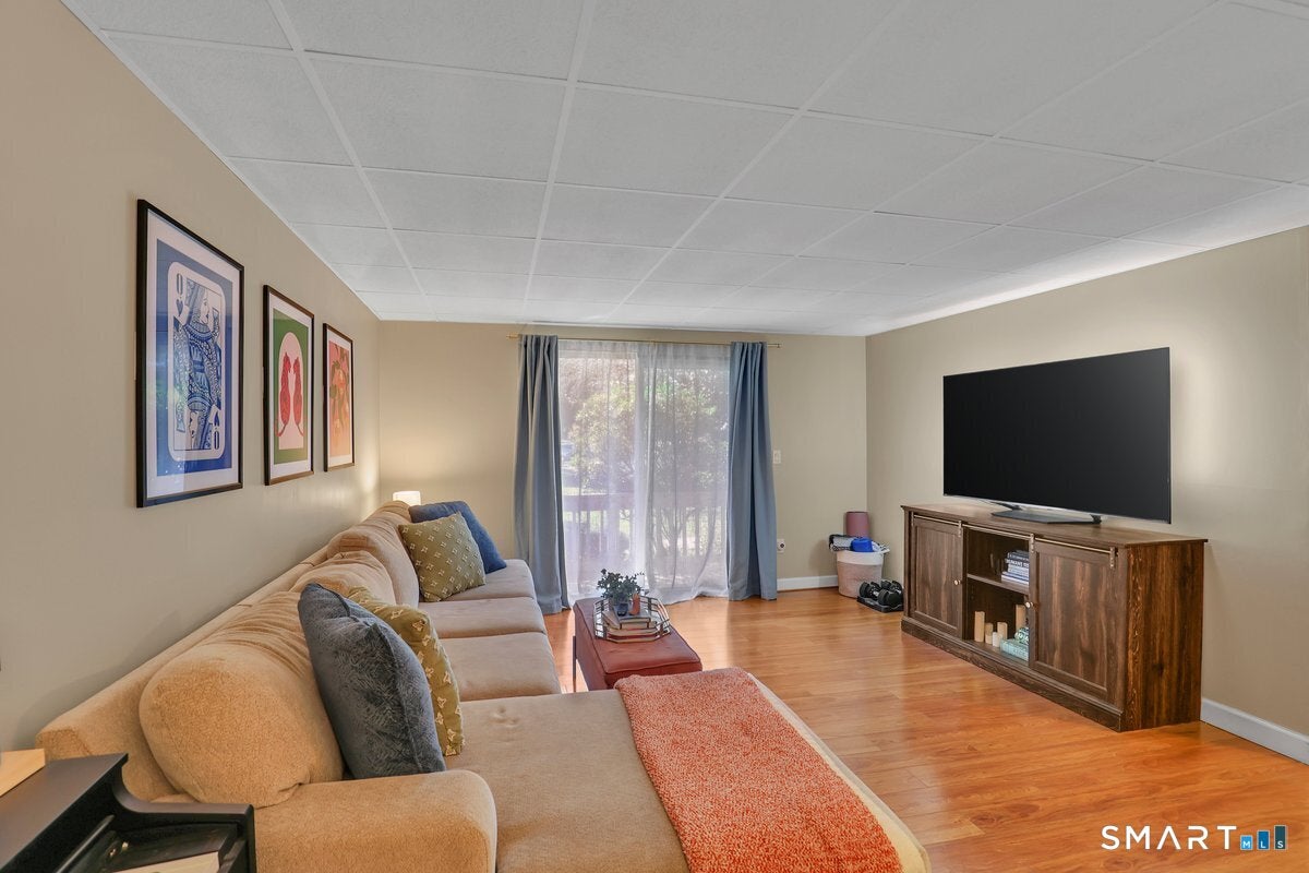25 Amato Drive F