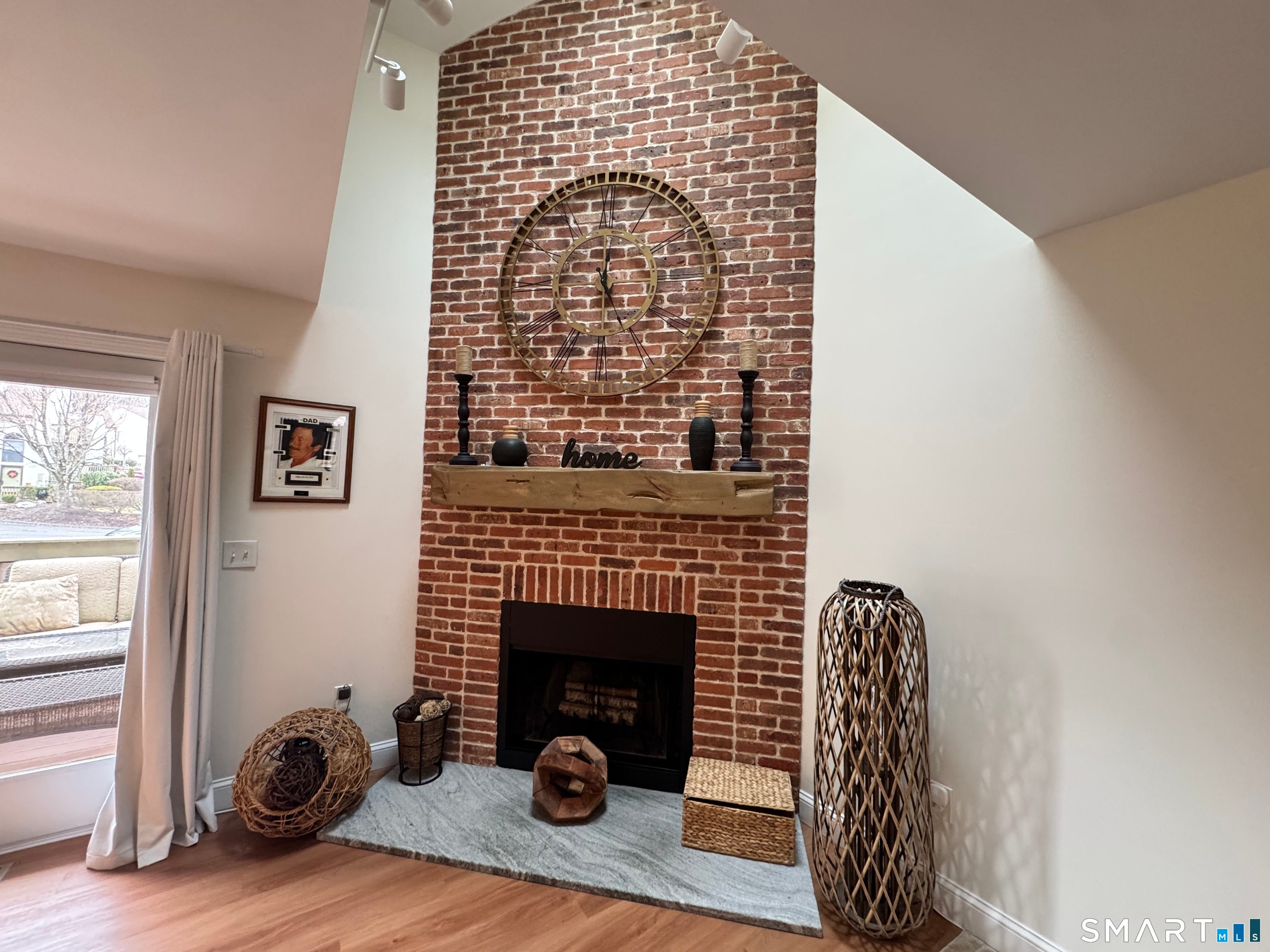 12 Spindle Hill Road 8G