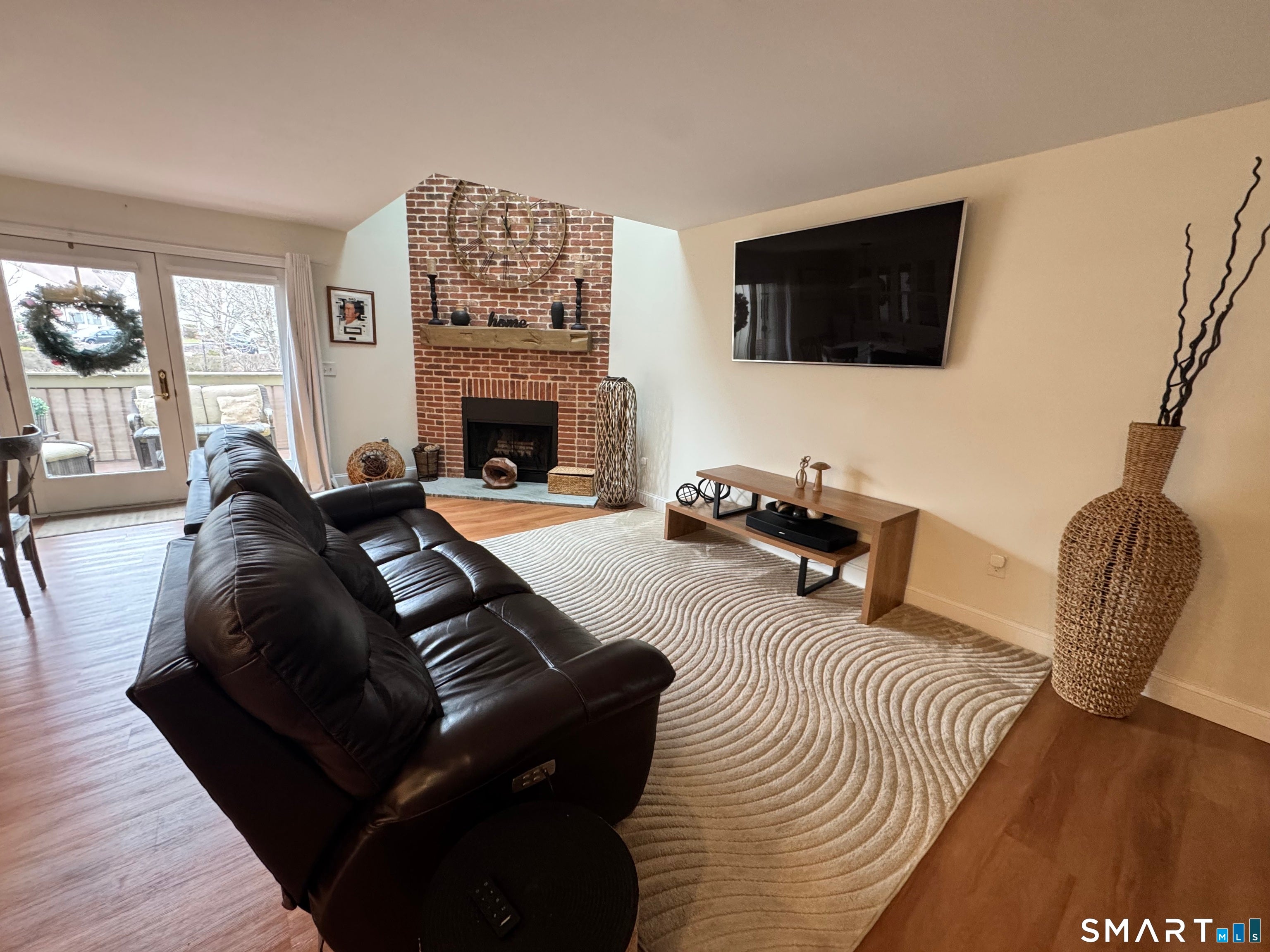 12 Spindle Hill Road 8G