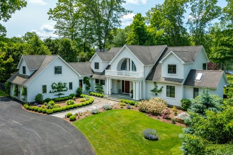 8 Heritage Island Road New Fairfield CT 06812