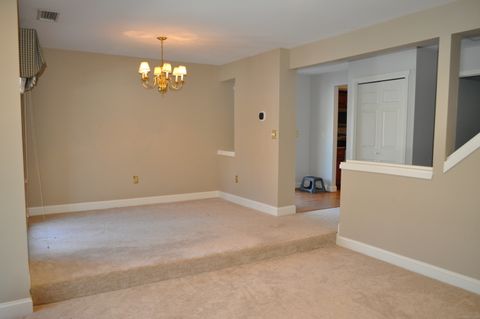 Tiny photo for 8 Willow Lane #8, Avon, CT 06001 (MLS # 24144173)