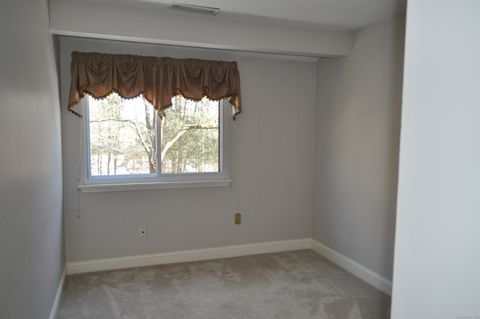 Tiny photo for 8 Willow Lane #8, Avon, CT 06001 (MLS # 24144173)