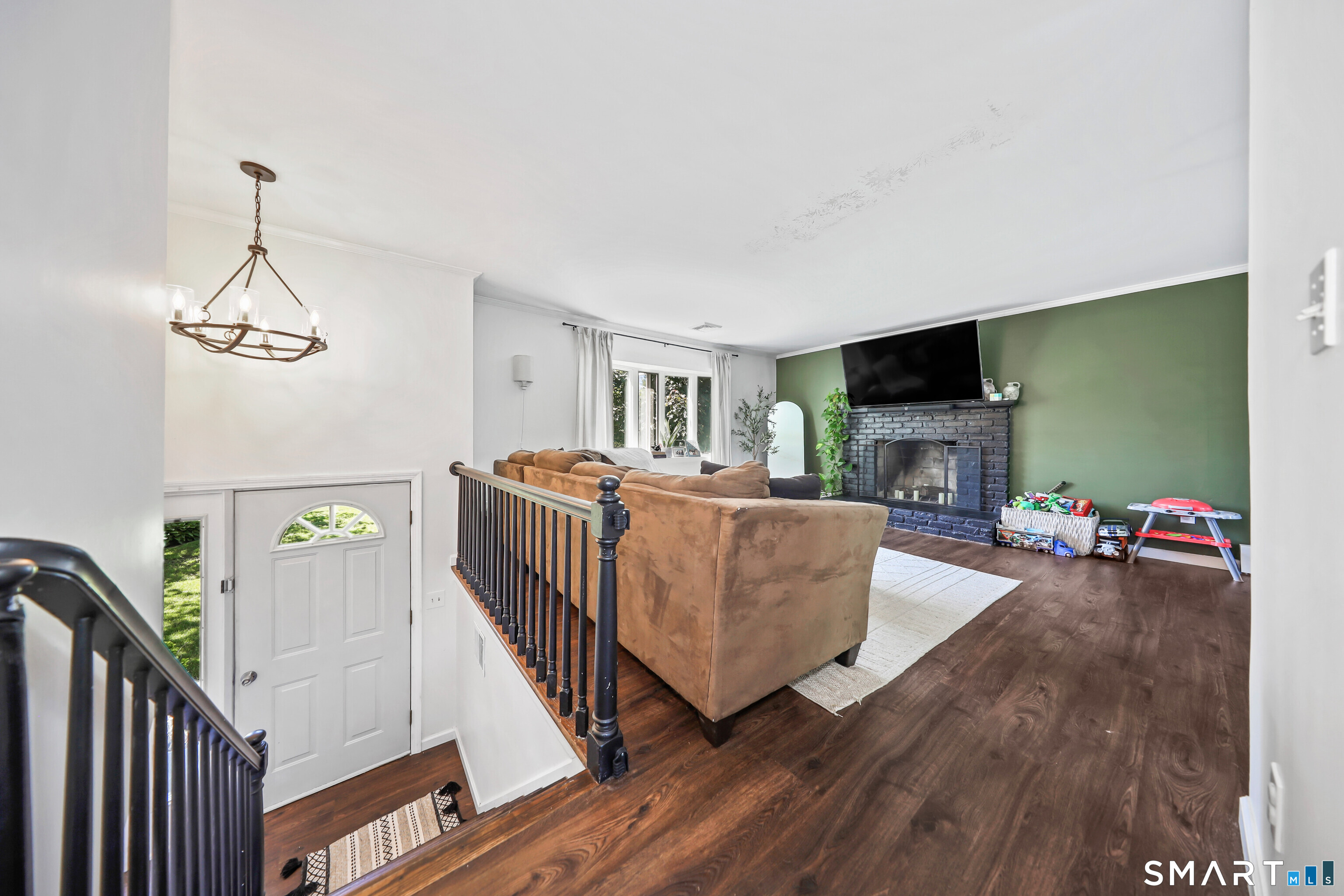 97 Dorothy Lane