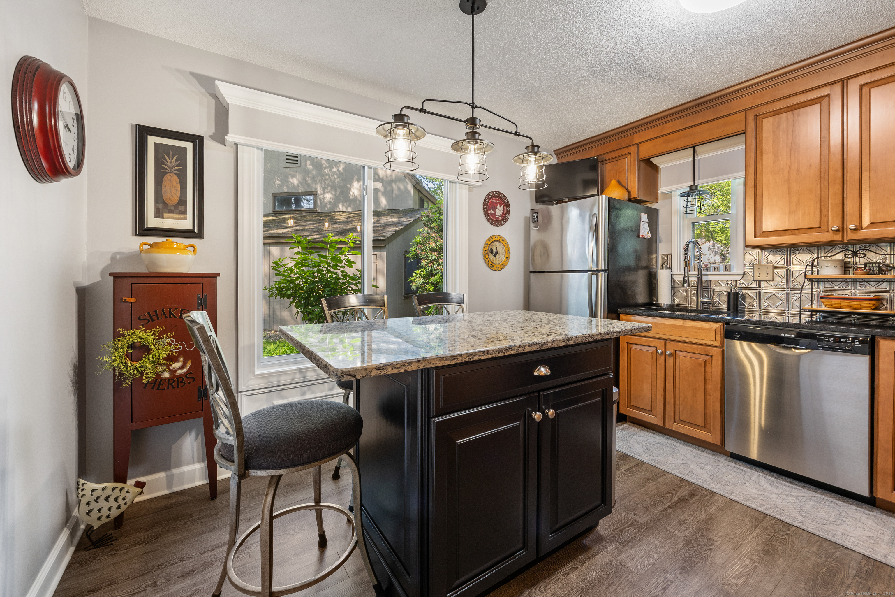 8 Cottonwood Drive 8