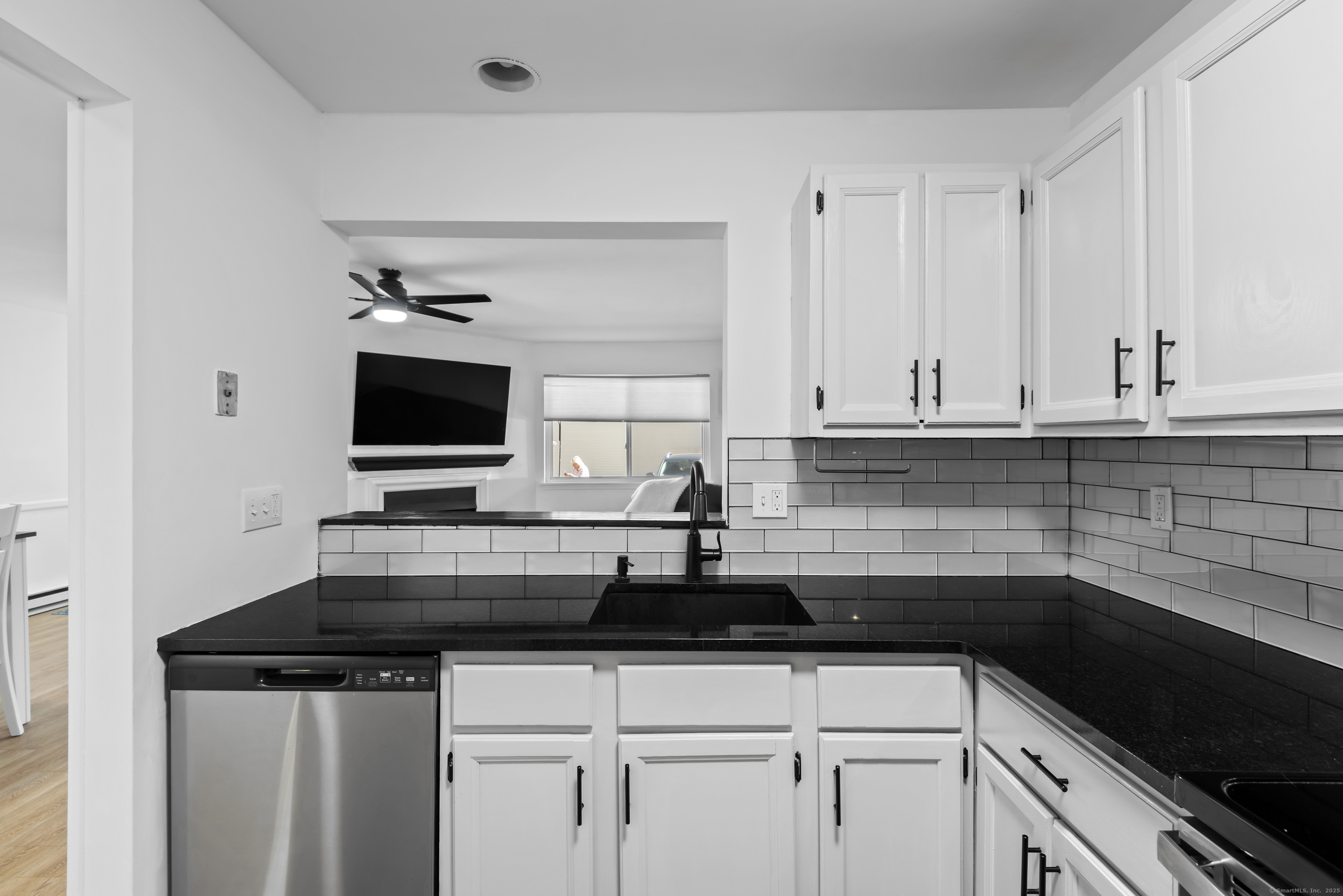 136 Pembroke Road #6-49, Danbury, Connecticut image 19