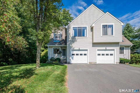 Photo of 15 Stream Court #106, Farmington, CT 06032 (MLS # 24203153)