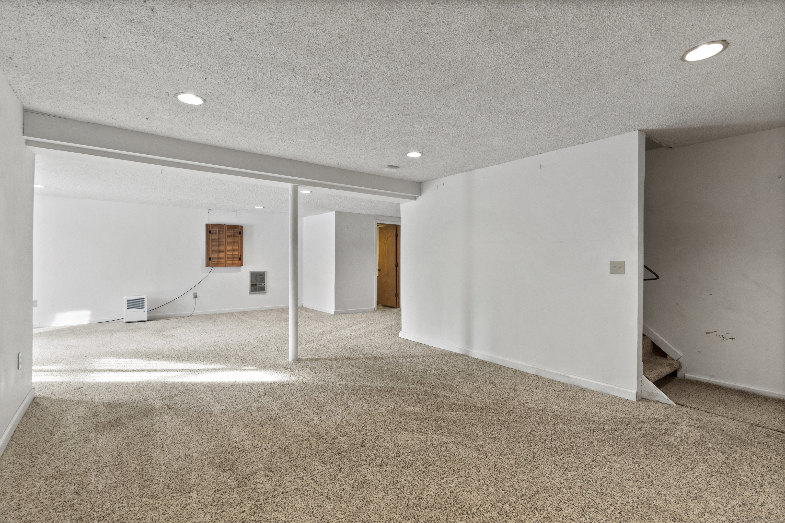 97 W Main Street #APT 36, East Lyme, Connecticut image 26