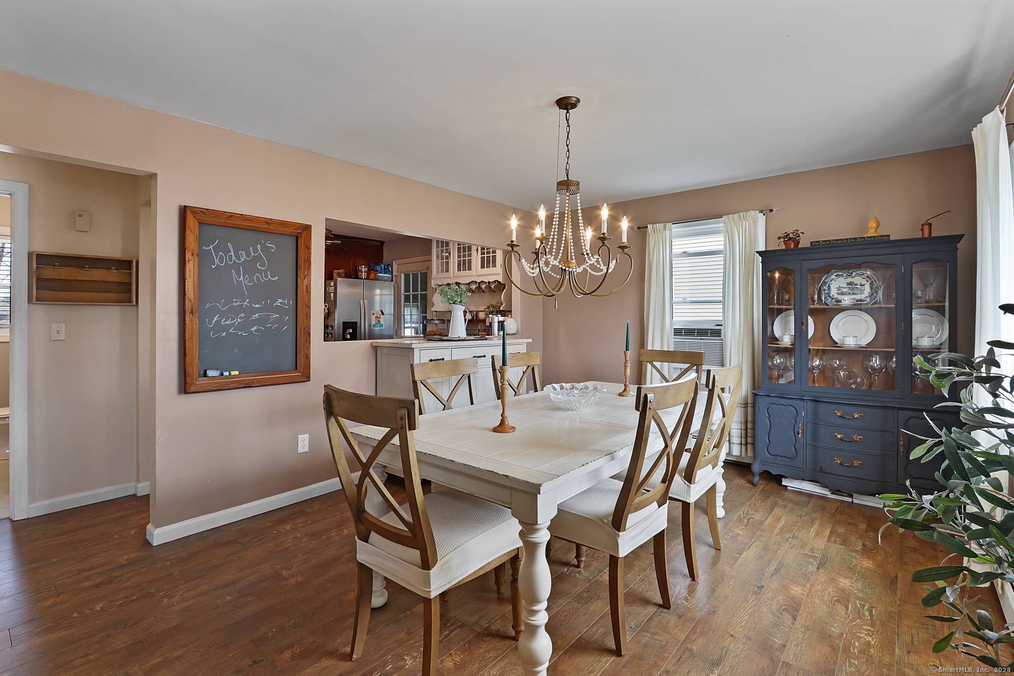 108 Crestwood Avenue