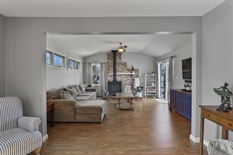 Tiny photo for 108 Crestwood Avenue, Waterbury, CT 06704 (MLS # 24137391)