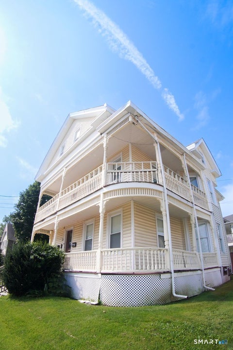 Photo of 74 S 3rd Street #3, Meriden, CT 06451 (MLS # 24198095)