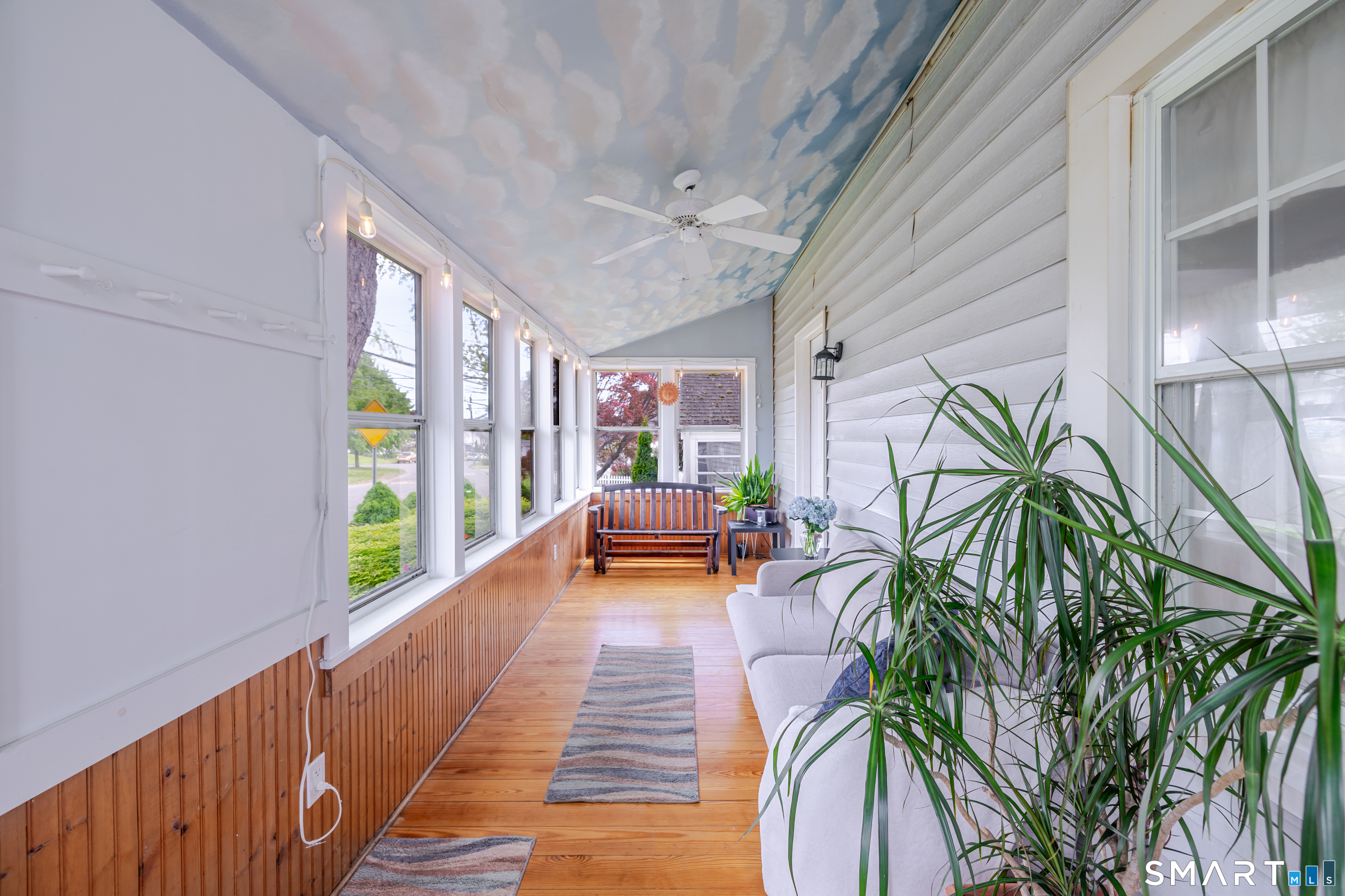 29 Magnolia Avenue