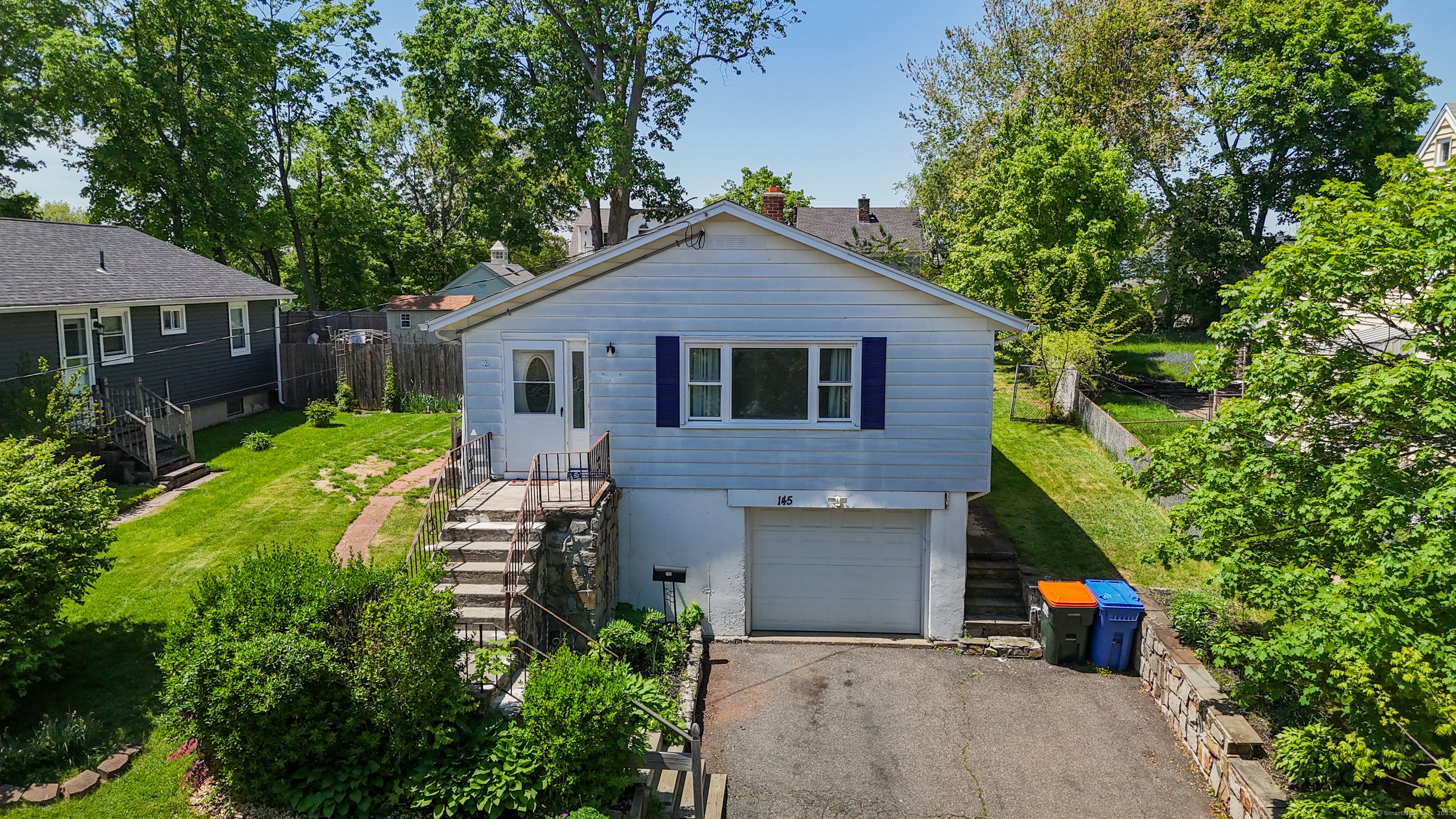 Property for Sale at Wilbur Avenue, Meriden, Connecticut - Bedrooms: 3 
Bathrooms: 2 
Rooms: 6  - $270,000
