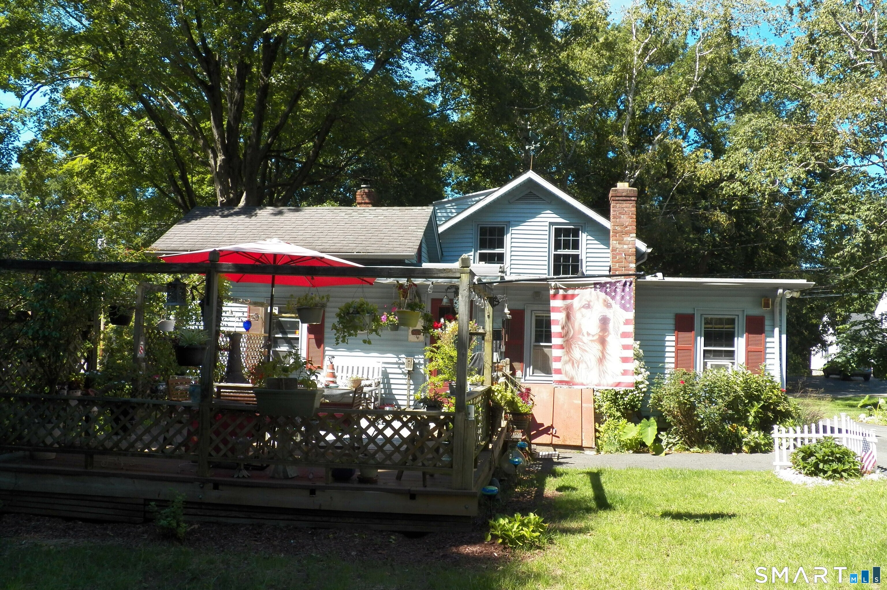 559 North Elm Street