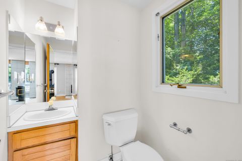 Tiny photo for 11 Island Bay Circle, Guilford, CT 06437 (MLS # 24132173)