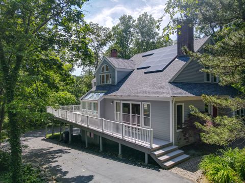 Tiny photo for 11 Island Bay Circle, Guilford, CT 06437 (MLS # 24132173)