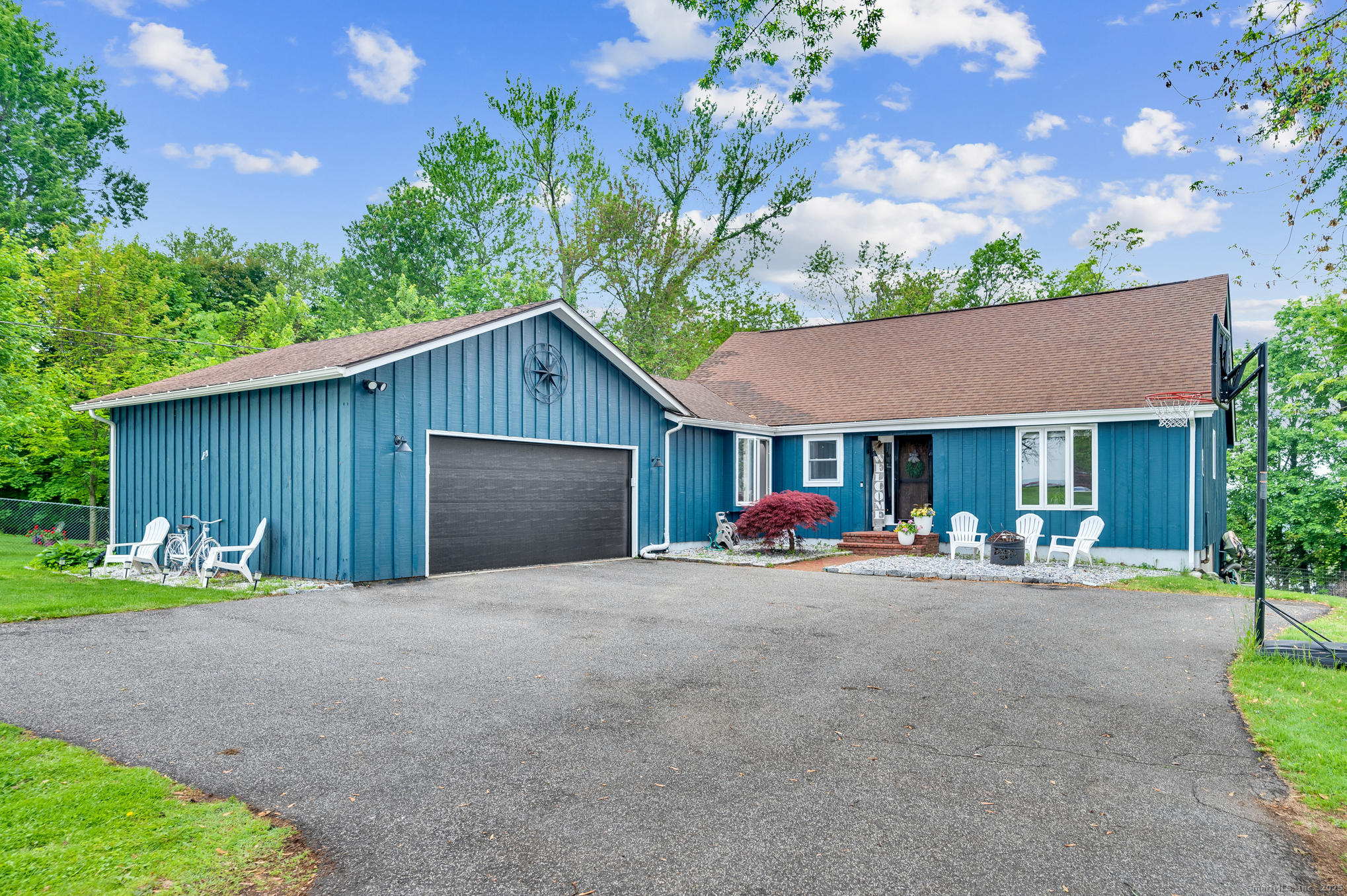 170 Long Hill Road, Wallingford, Connecticut image 1