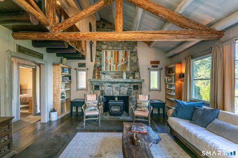 Tiny photo for 28 Fox Run, New Fairfield, CT 06812 (MLS # 24169374)