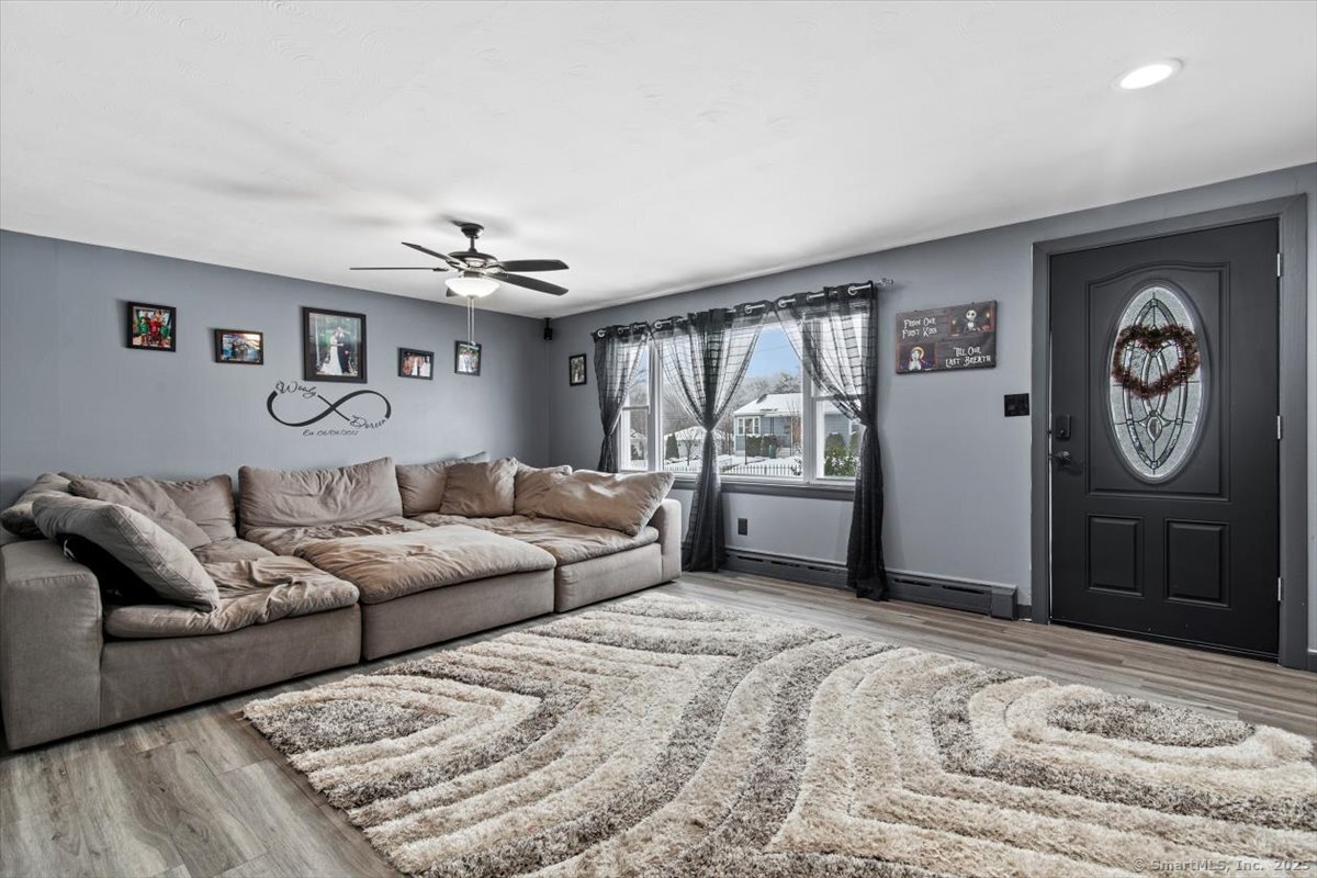 23 Hopeville Drive, Waterbury, Connecticut image 3