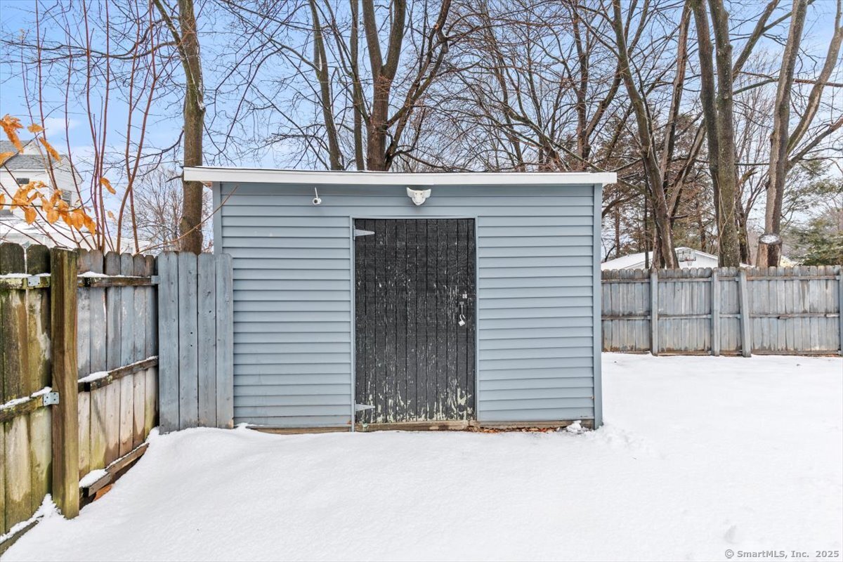 23 Hopeville Drive, Waterbury, Connecticut image 35