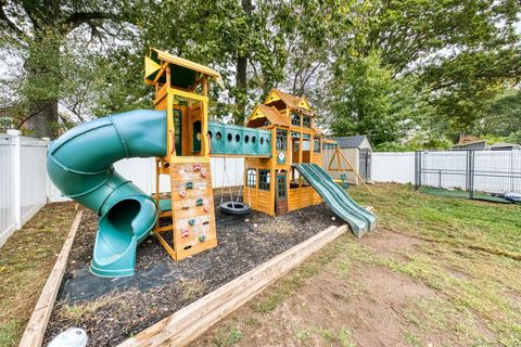 Tiny photo for 87 Pinehurst Avenue, New Britain, CT 06053 (MLS # 24133649)