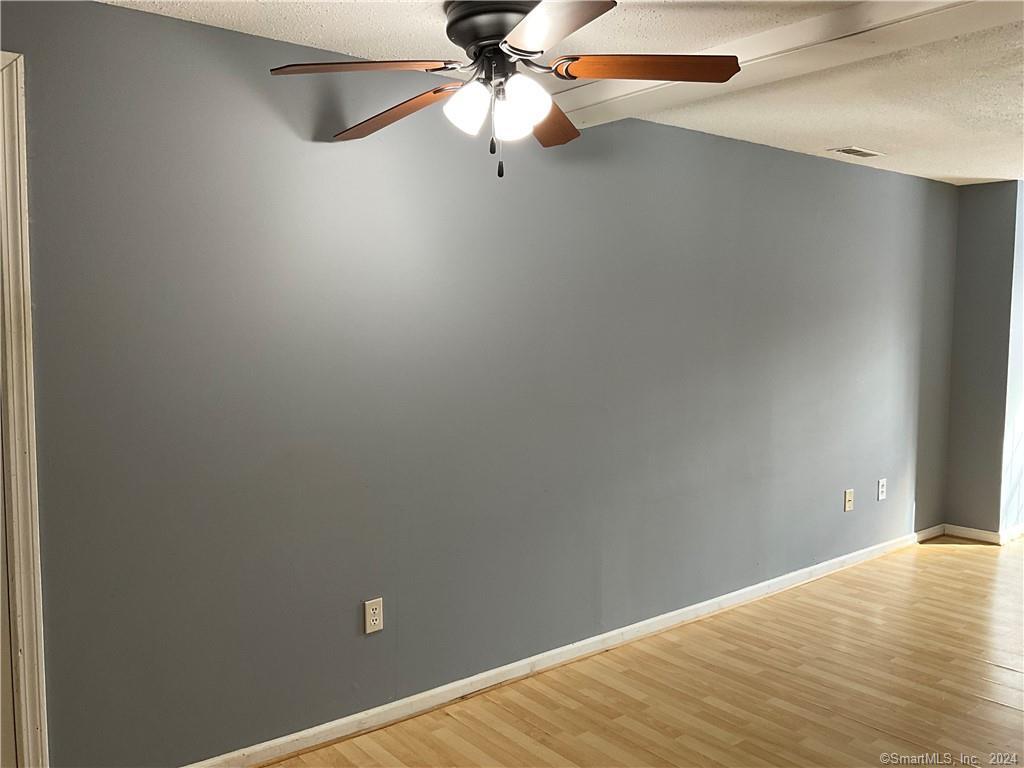 1 Russell Street APT 19