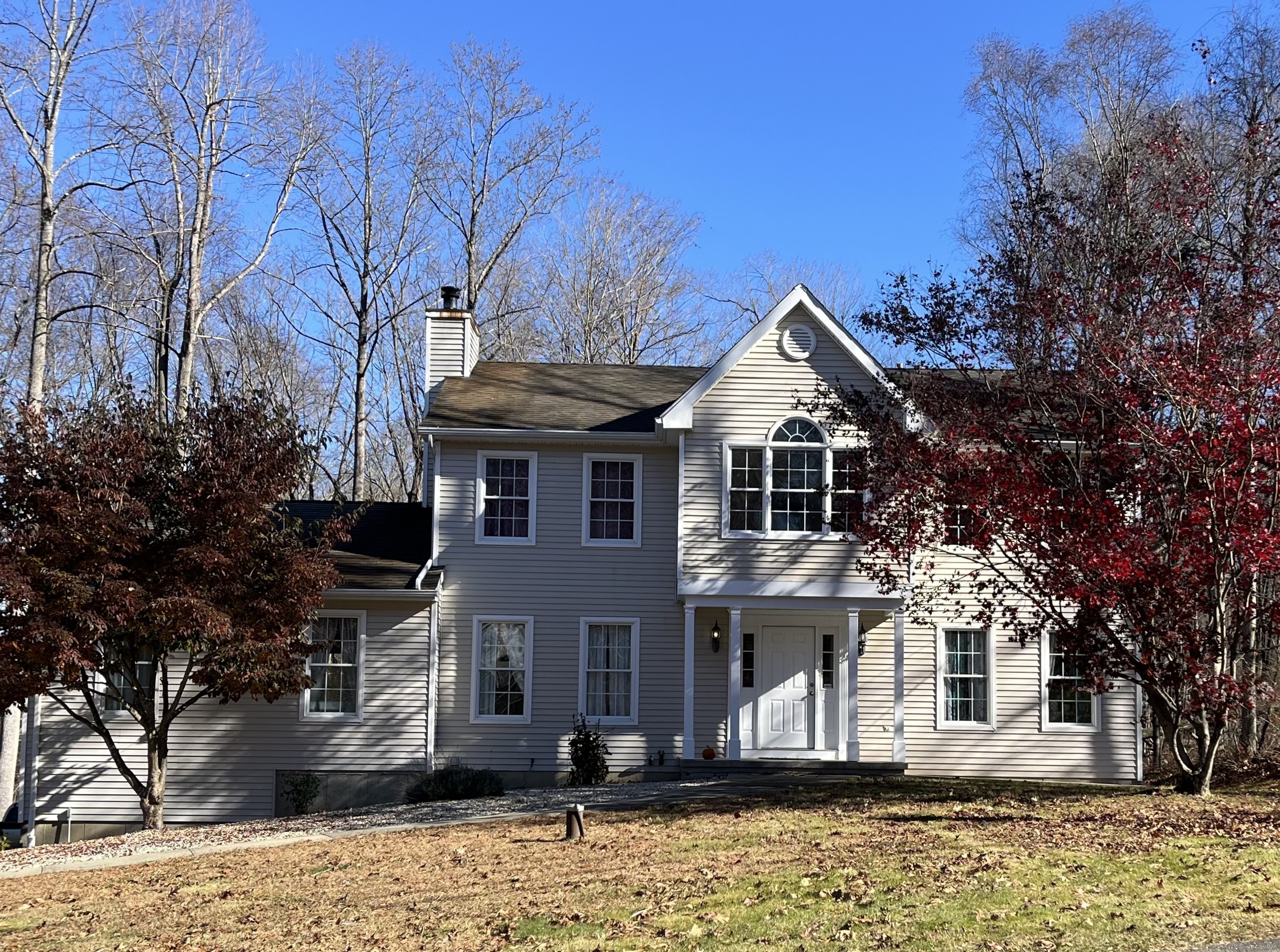 37 Oakcrest Road, Oxford, Connecticut image 1