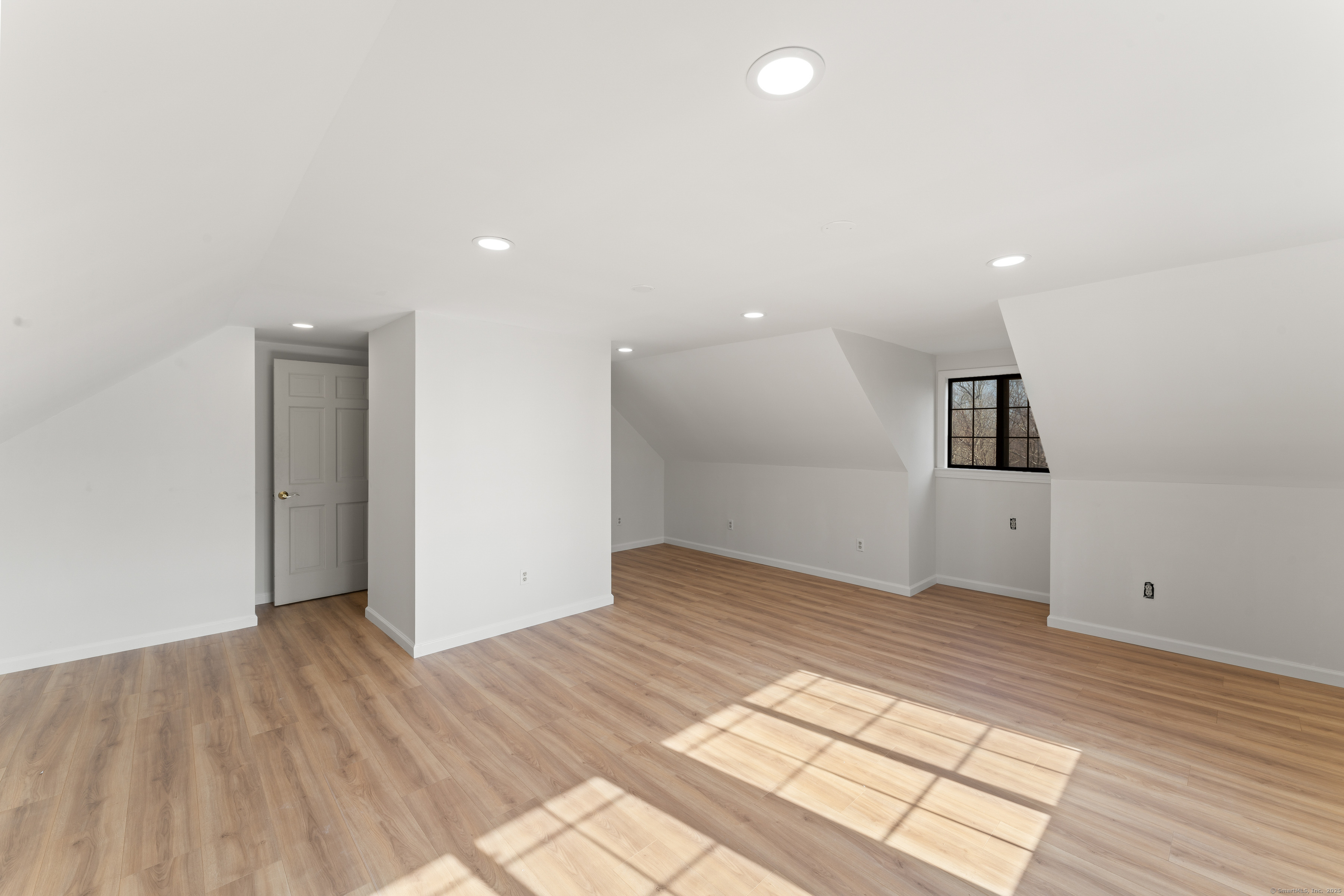 3 Newbury Road, Newtown, Connecticut image 20