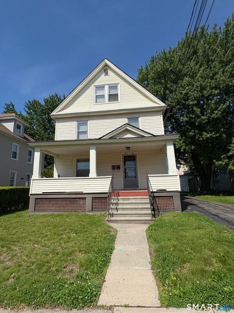 Homes For Rent - 225 Whiting Lane<br/> West Hartford, CT 06119