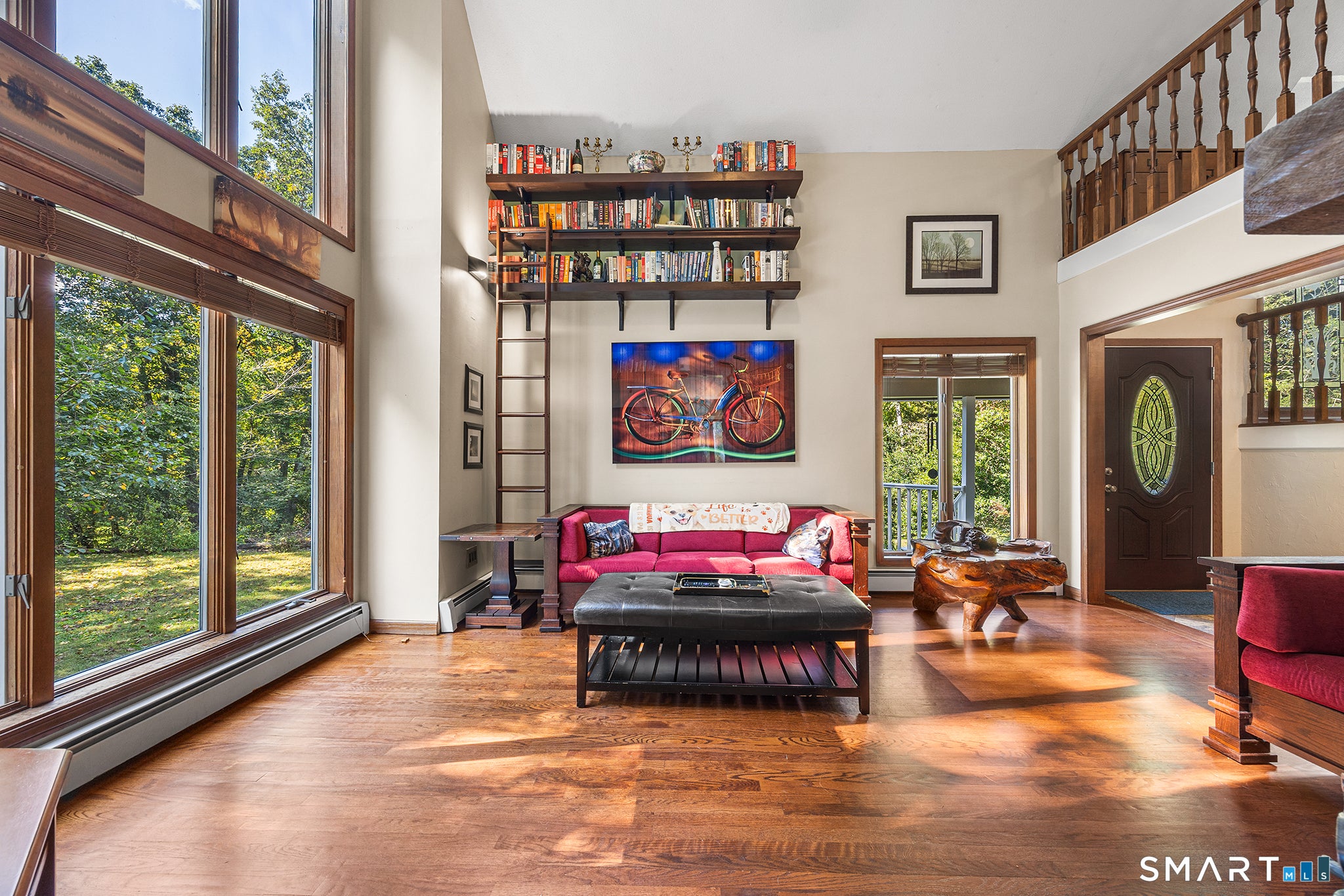 82 East River Road