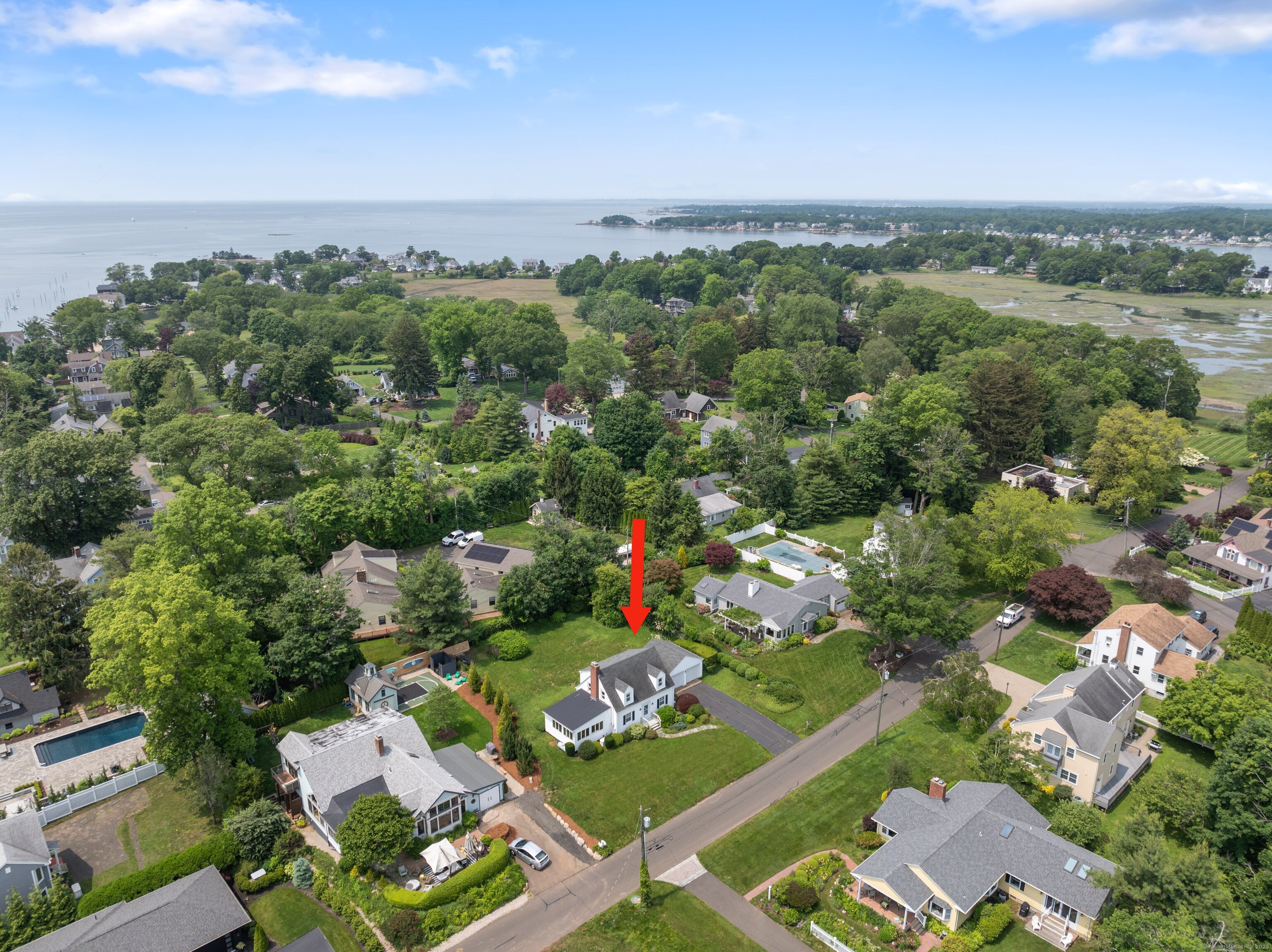 10 Montgomery Parkway