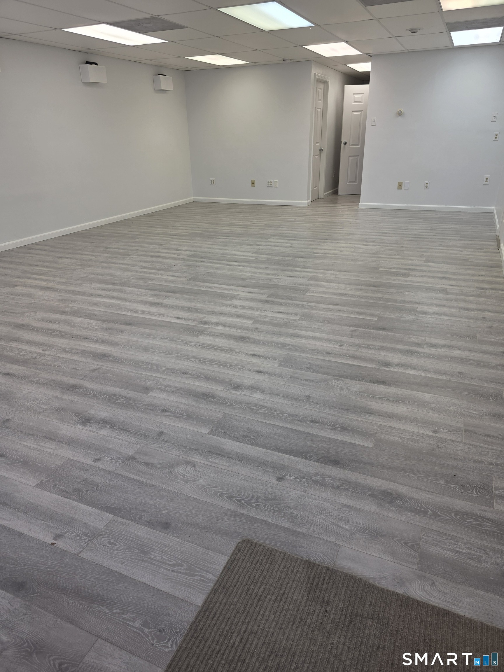 16 Main Street 205