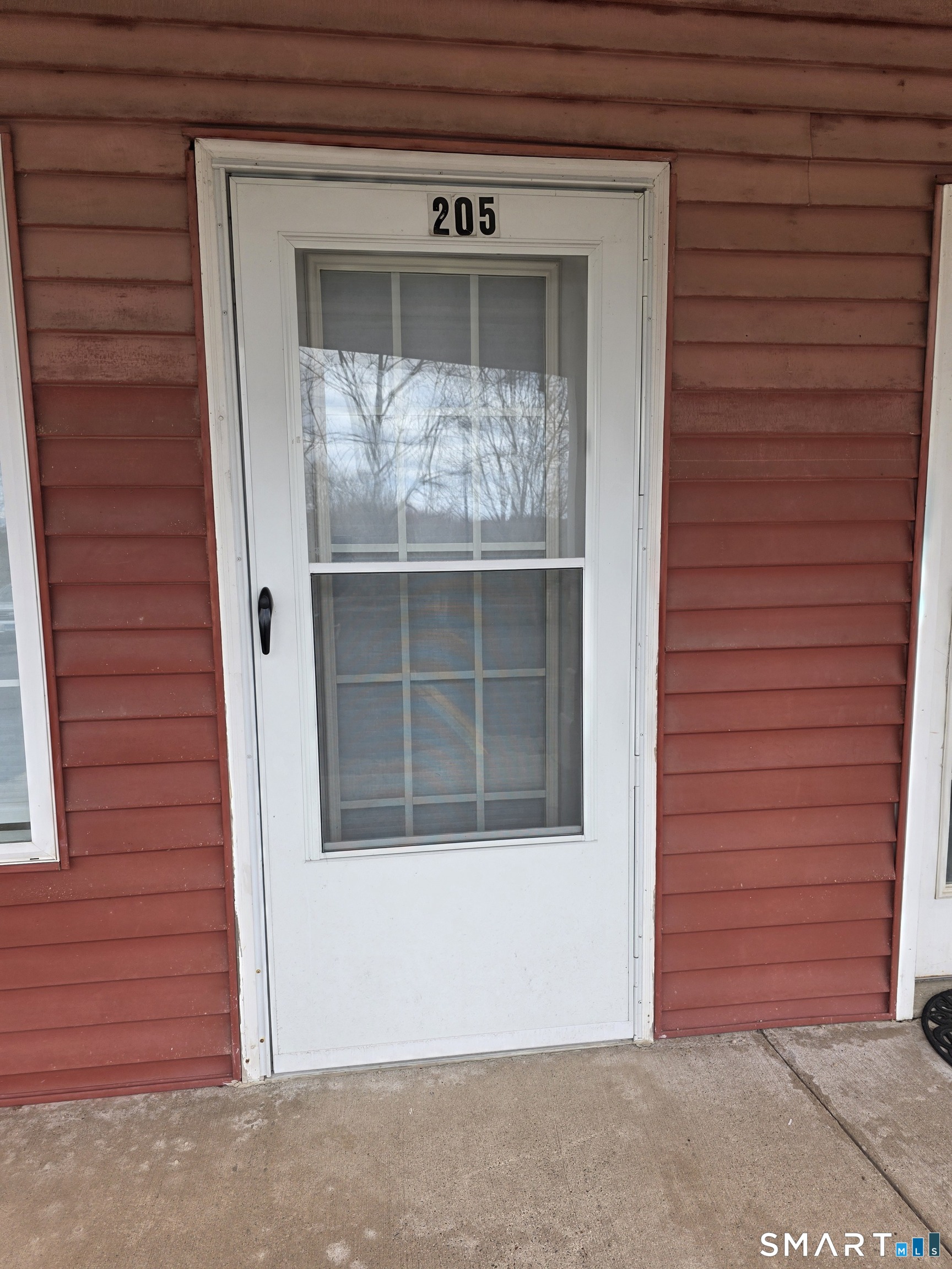16 Main Street 205