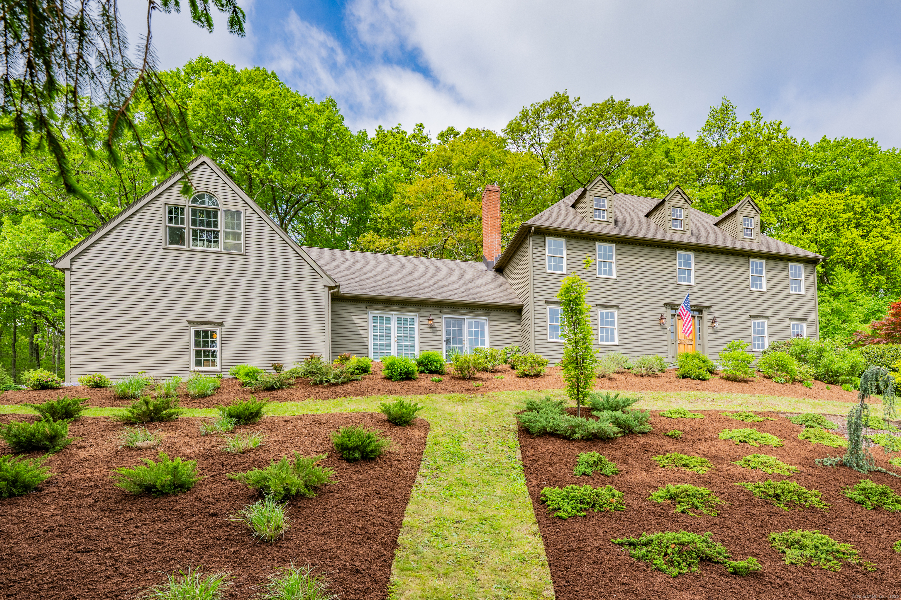 181 Railtree Hill Road, Woodbury, Connecticut image 1