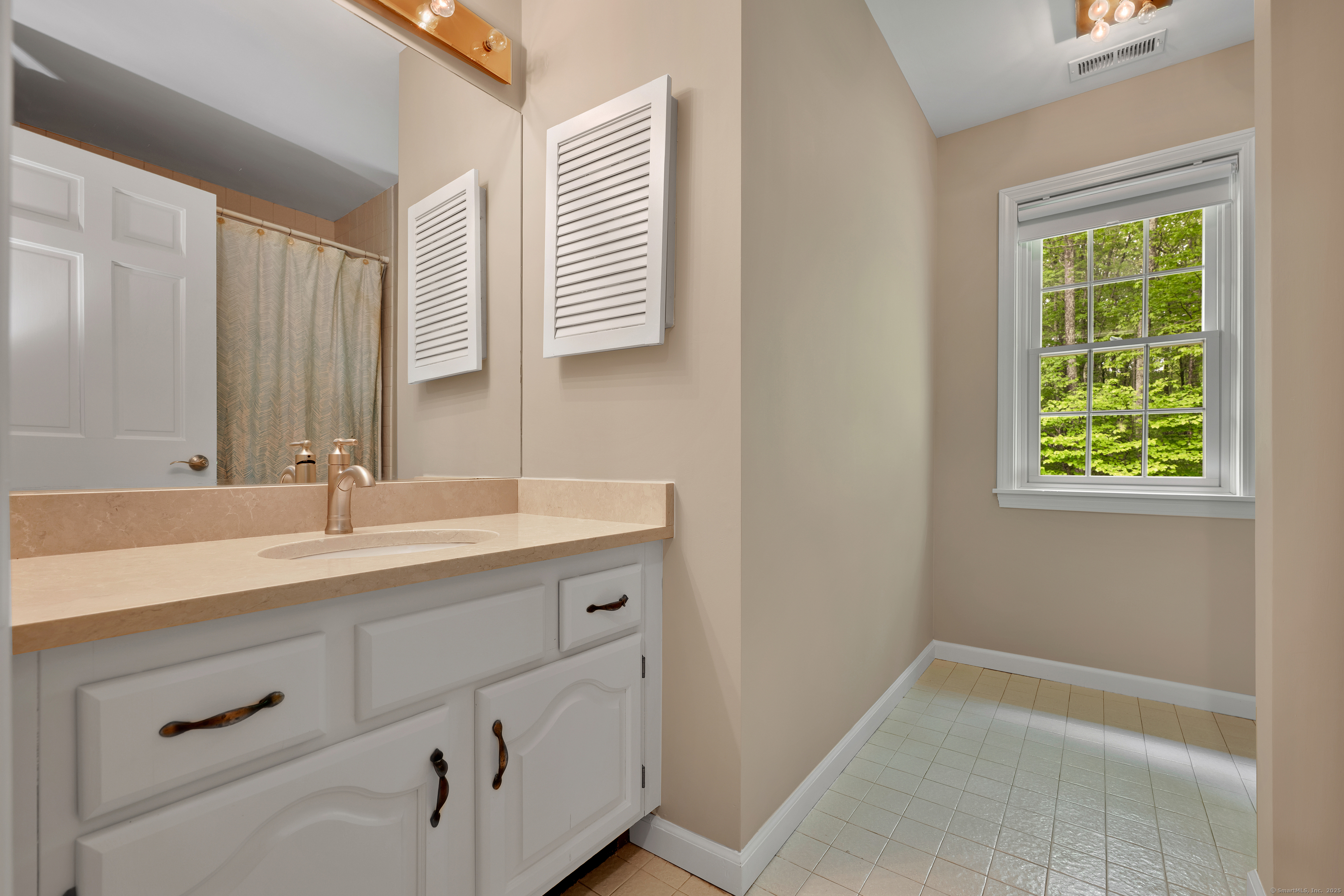 181 Railtree Hill Road, Woodbury, Connecticut image 29