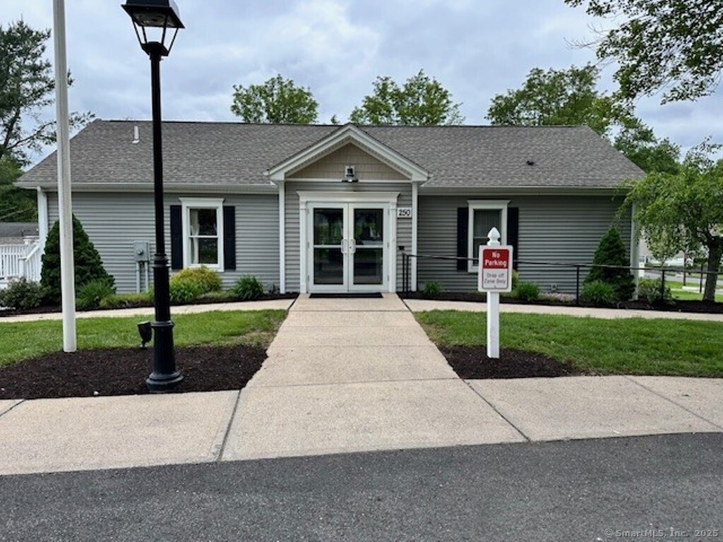 23 North Road, Southington, Connecticut image 24