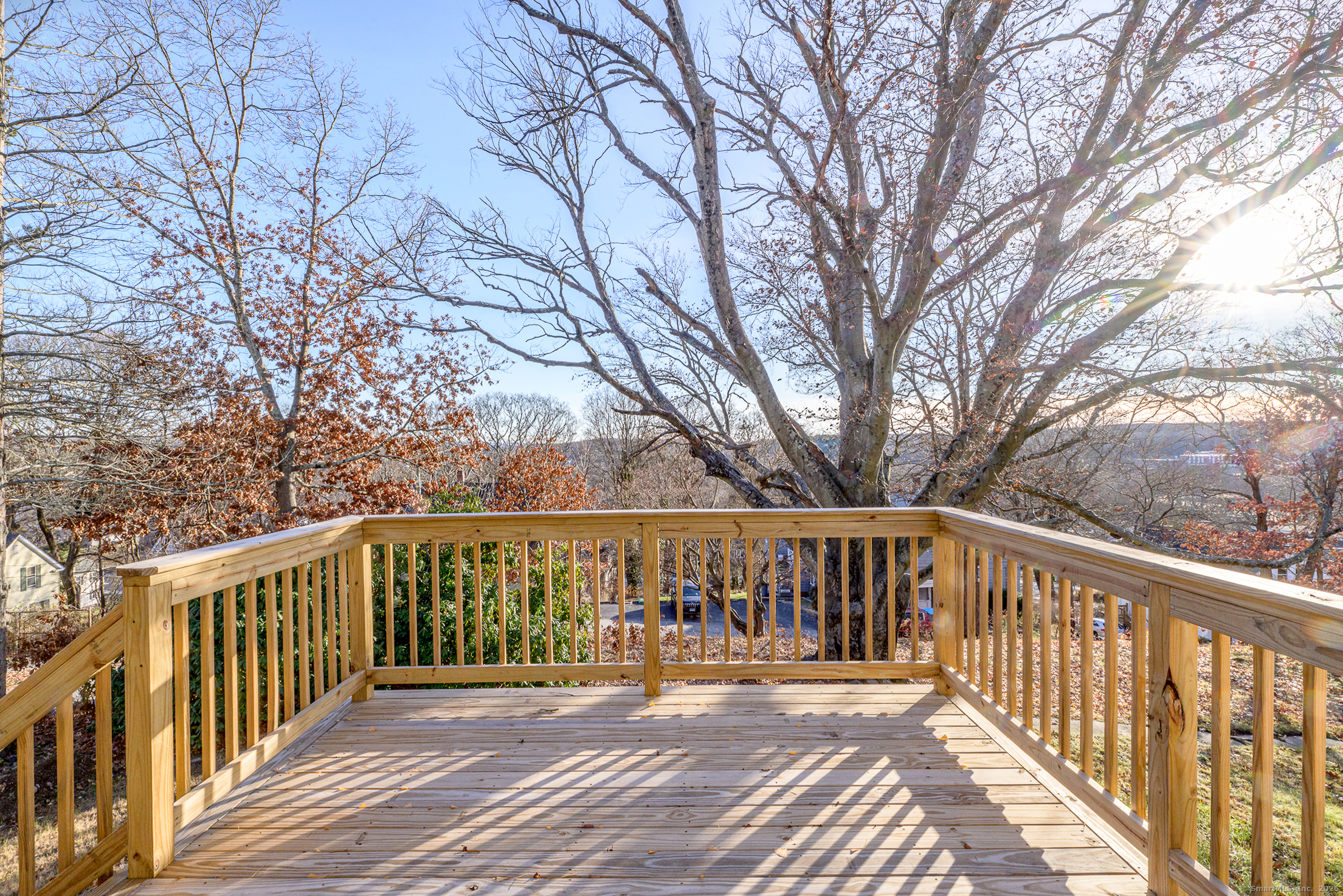 Putnam, Connecticut 06260, United States, 3 Bedrooms Bedrooms, ,2 BathroomsBathrooms,Residential,Active,251288