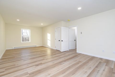 Tiny photo for 6 Prospect Street, Putnam, CT 06260 (MLS # 24143134)