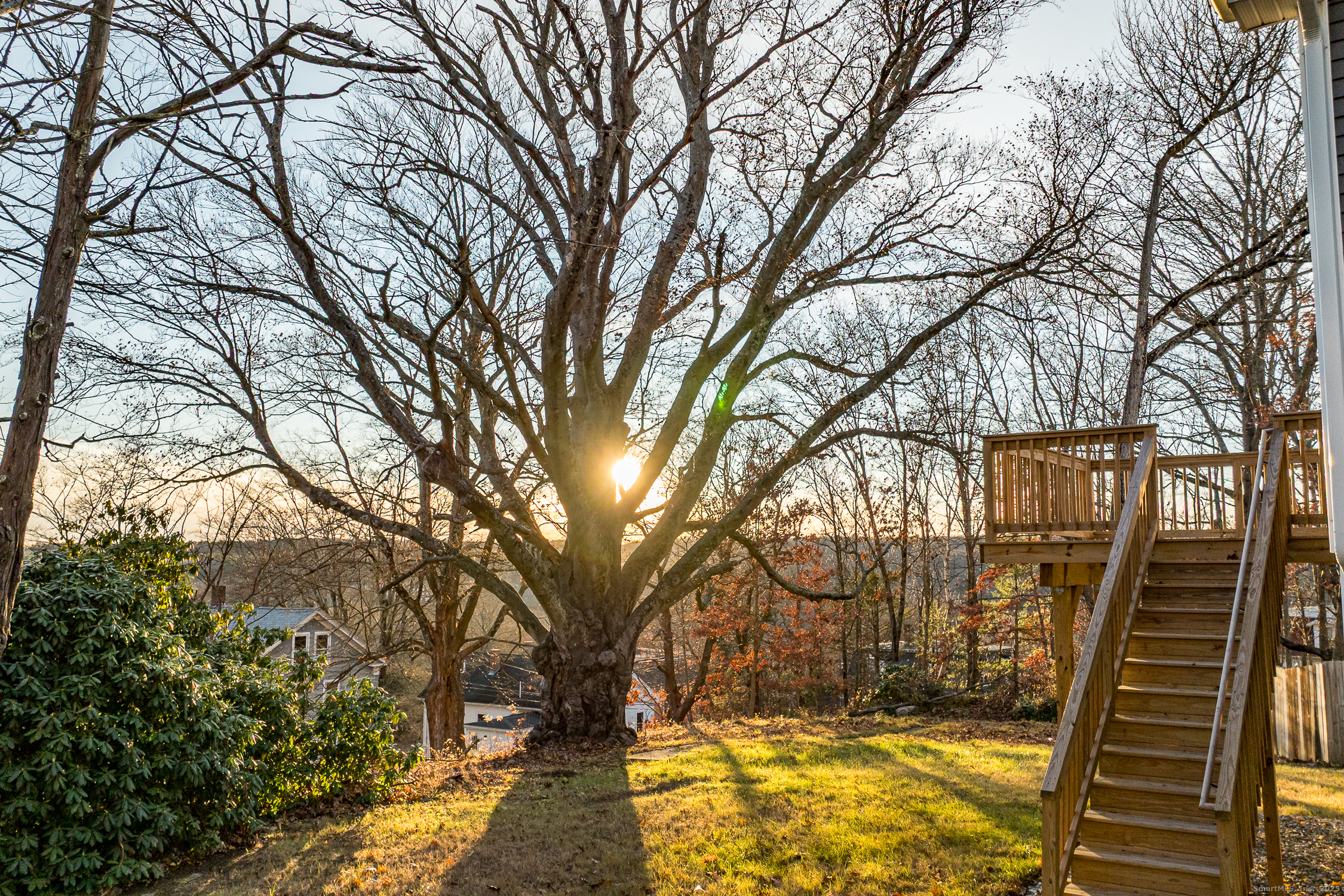 Putnam, Connecticut 06260, United States, 3 Bedrooms Bedrooms, ,2 BathroomsBathrooms,Residential,Active,251288