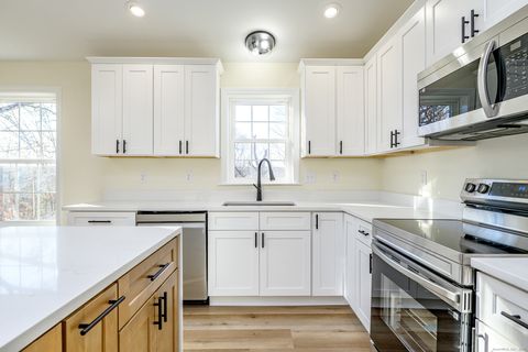 Tiny photo for 6 Prospect Street, Putnam, CT 06260 (MLS # 24143134)