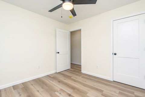 Tiny photo for 6 Prospect Street, Putnam, CT 06260 (MLS # 24143134)