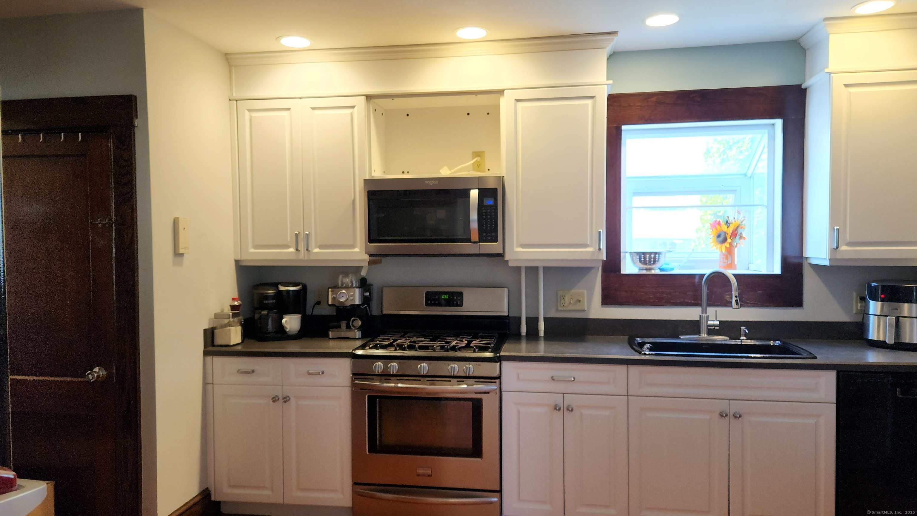 33 N Hoadley Street, Naugatuck, Connecticut image 7