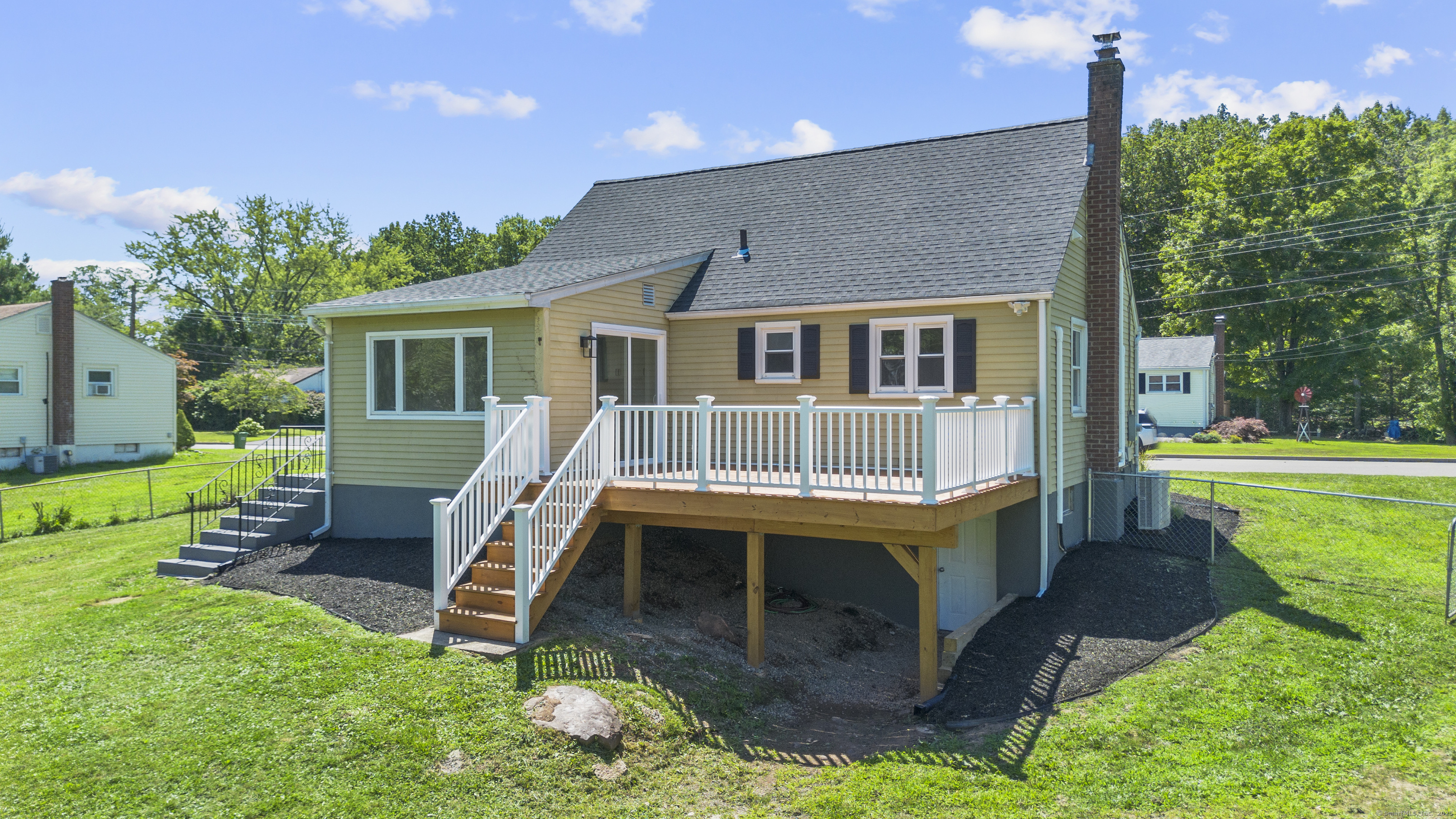 60 Hemlock Place