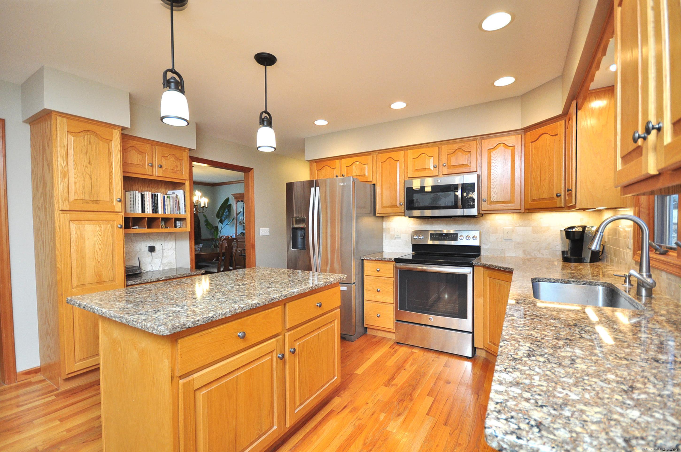 2 Famja Lane, New Milford, Connecticut image 11