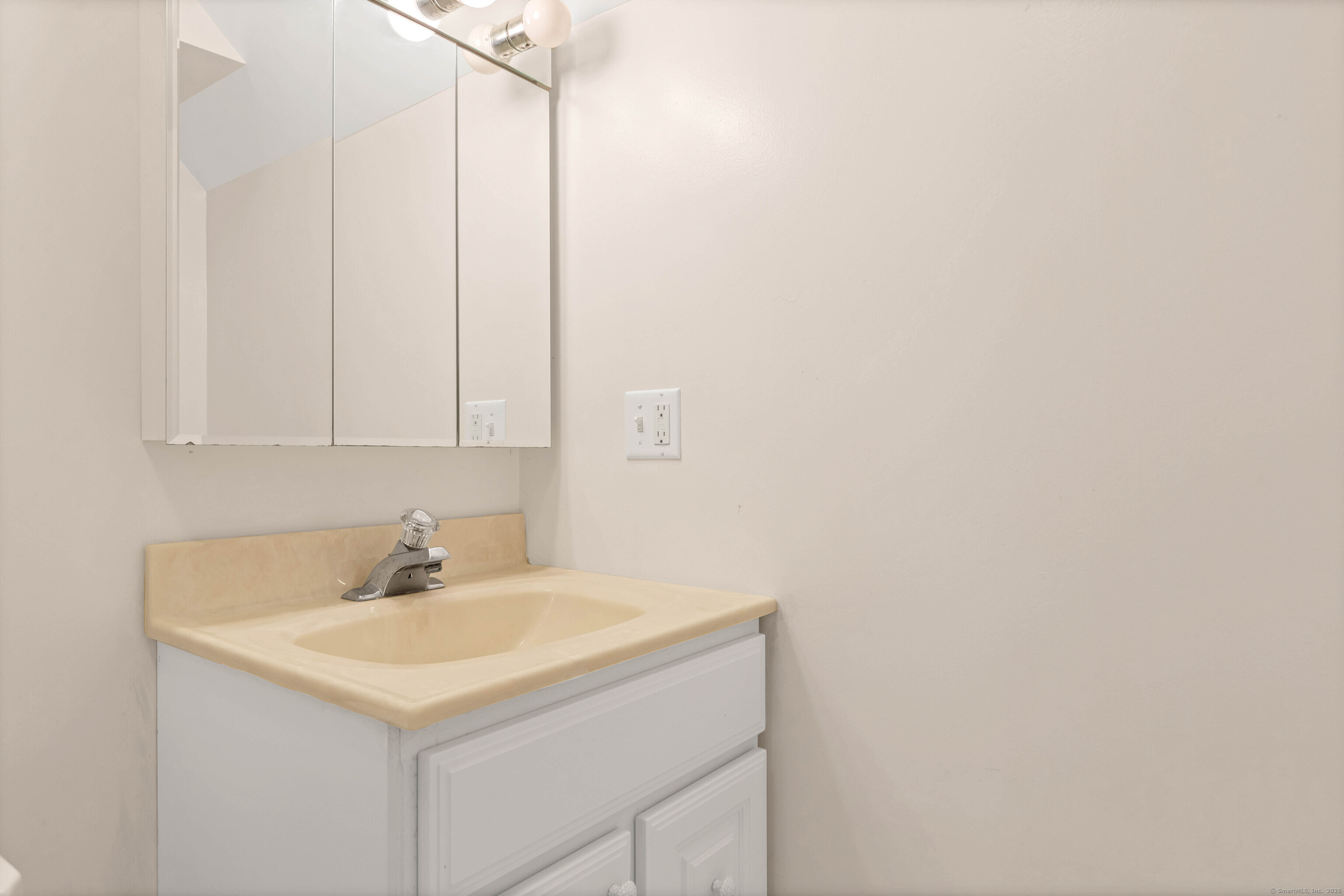 20A Bush Hill Drive, East Lyme, Connecticut image 29